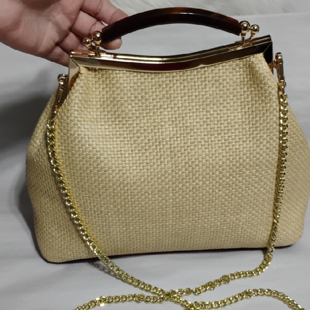 SALE! NWOT Valentina Fiore Rattan Chic Woven Bag W Removable Gold Chain Strap - Picture 2 of 11